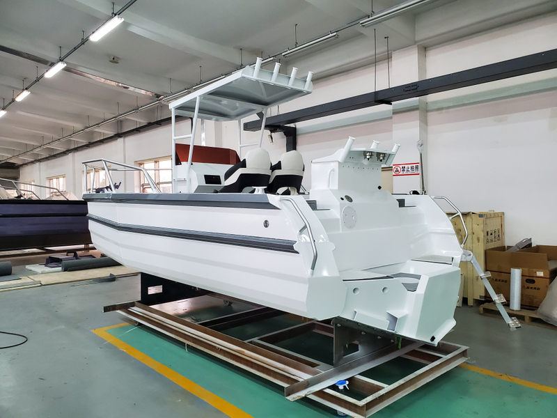 6.25m Easy Craft Center Console Aluminum Fishing Boat for Sale with Pontoon