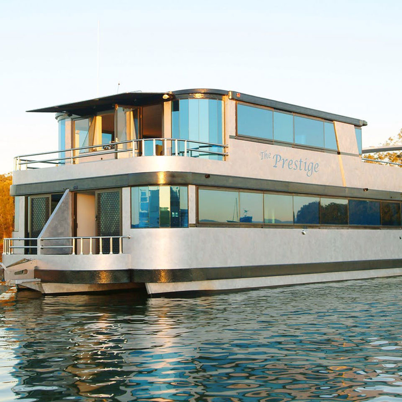 Sea Villa Boat