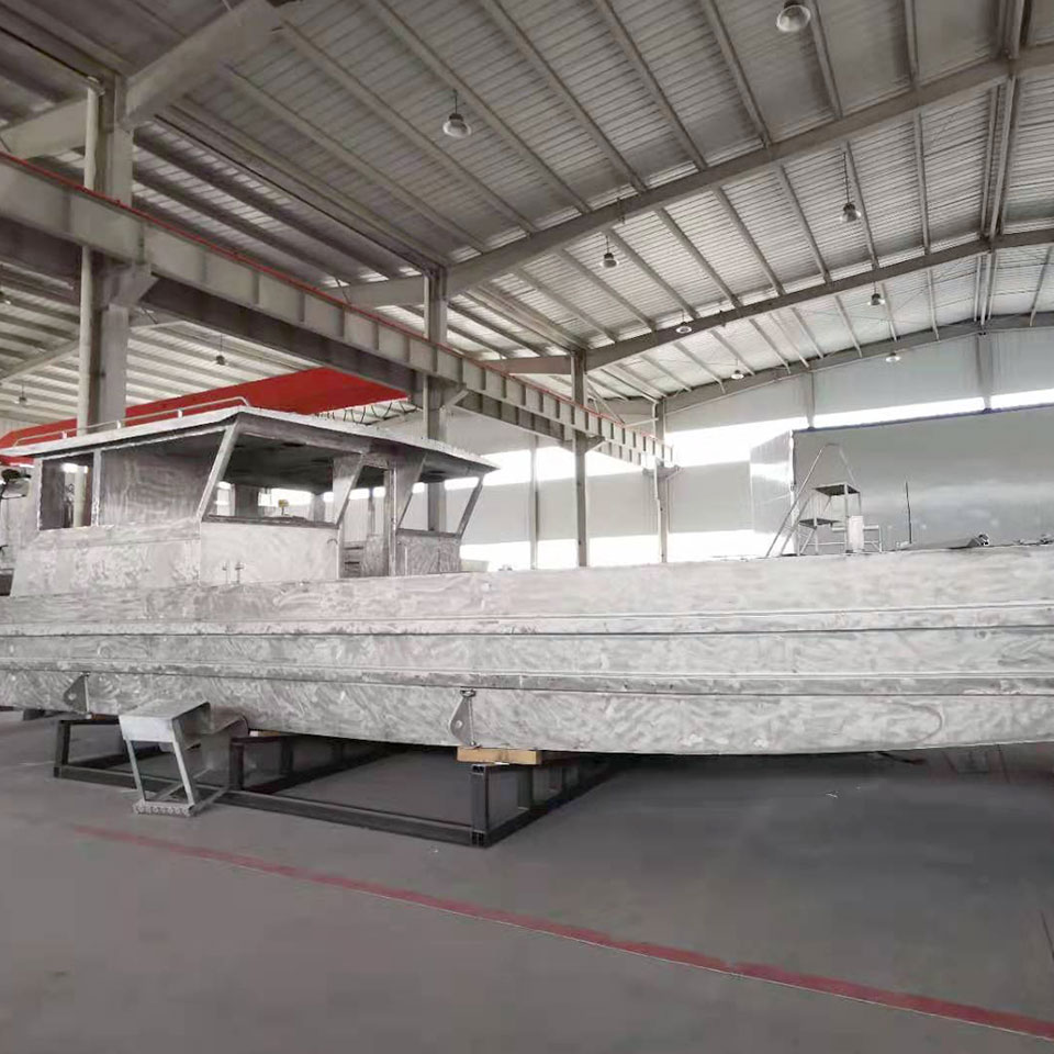 11m landing craft with cabin