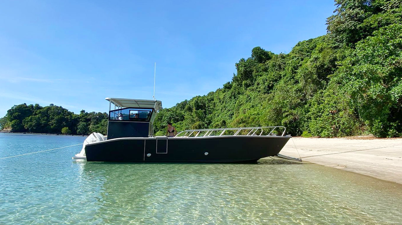 10m landing boat