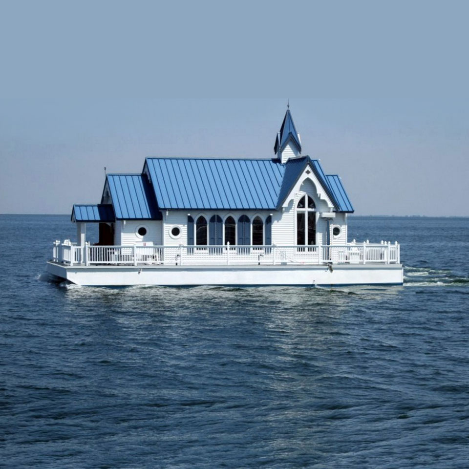 Sea Villa Boat