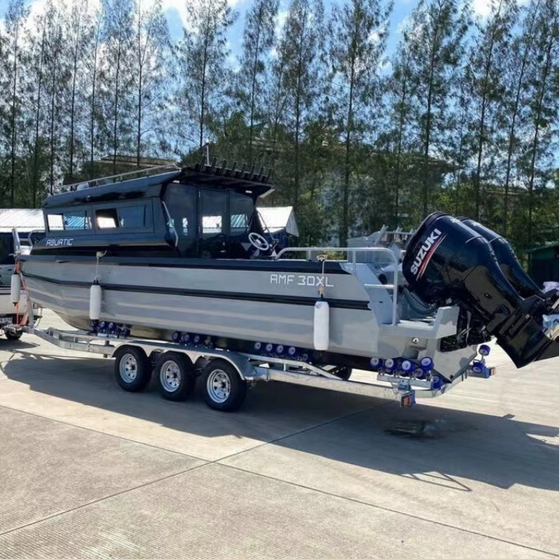 9m V Hull And Pontoon Cuddy Cabin Luxury Yacht Aluminium Fishing Boat
