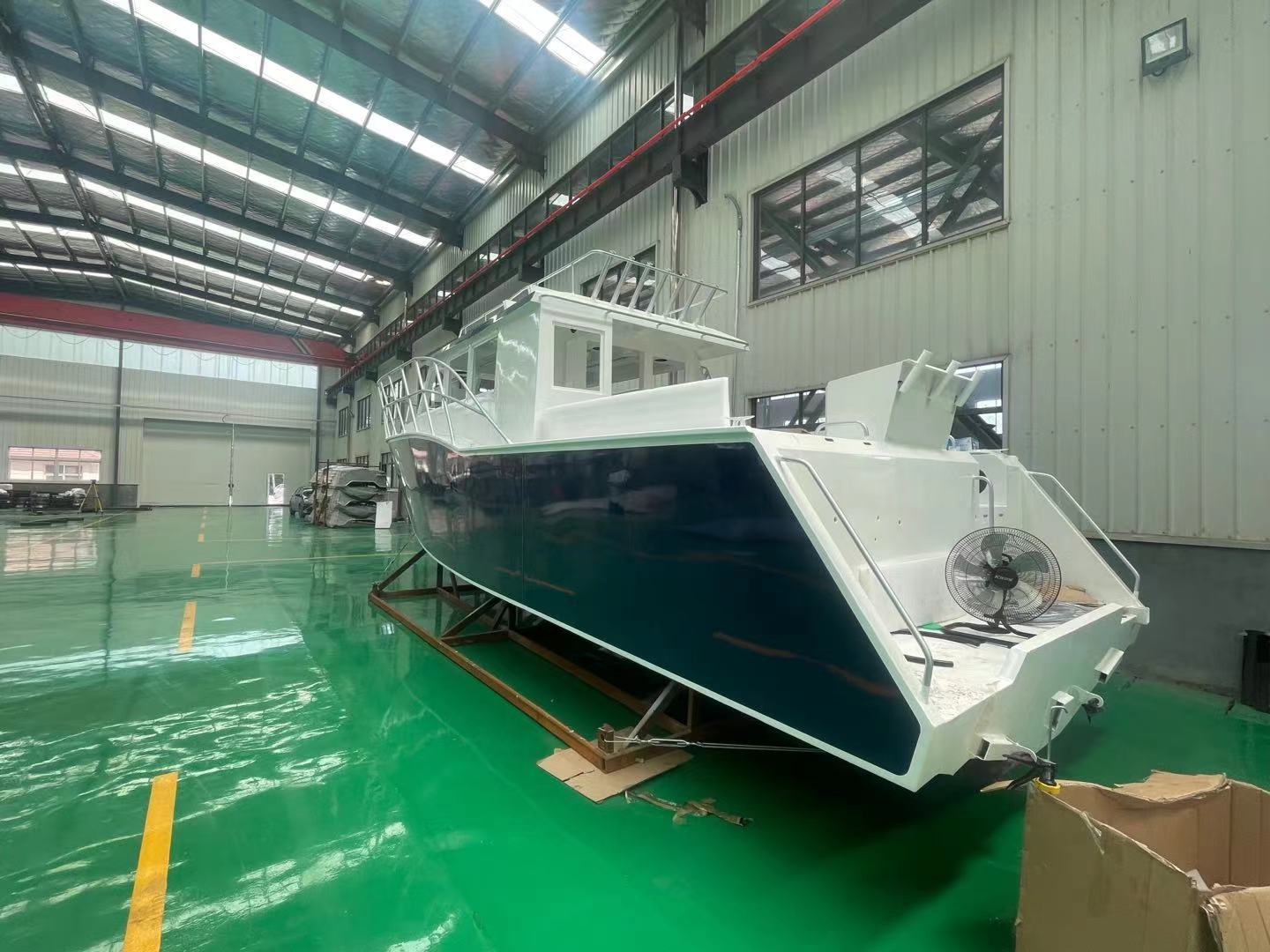 Best Selling Fishing Boats Offshore Fishing Boat 9M Fishing Boat with motor 10 passengers