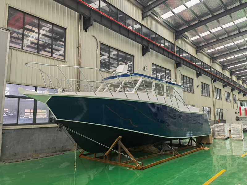 Best Selling Fishing Boats Offshore Fishing Boat 9M Fishing Boat with motor 10 passengers