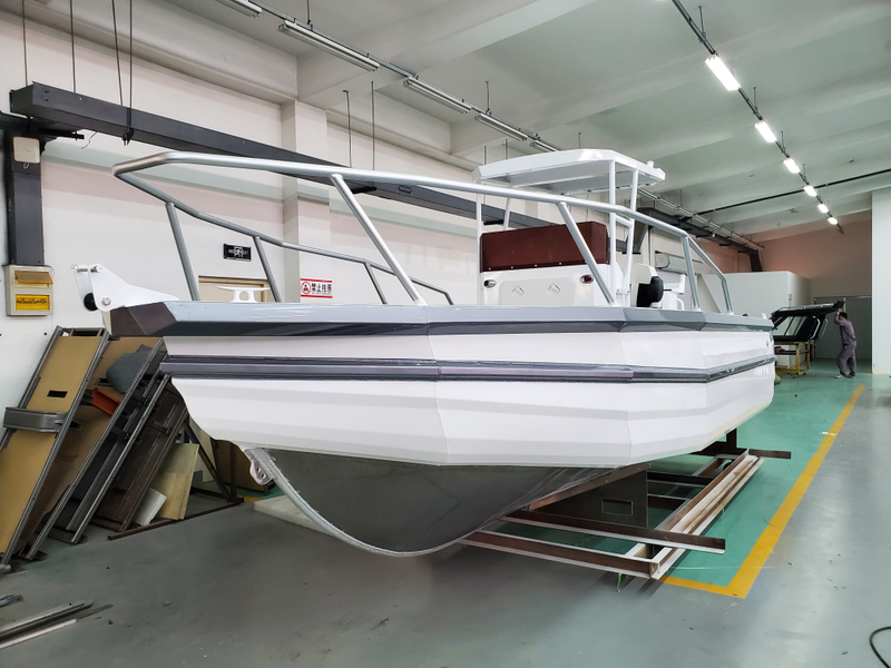 6.25m Easy Craft Center Console Aluminum Fishing Boat for Sale with Pontoon